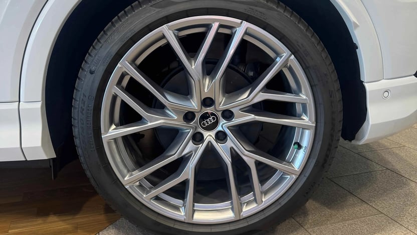 Bild eines Q4 55 e-tron quattro