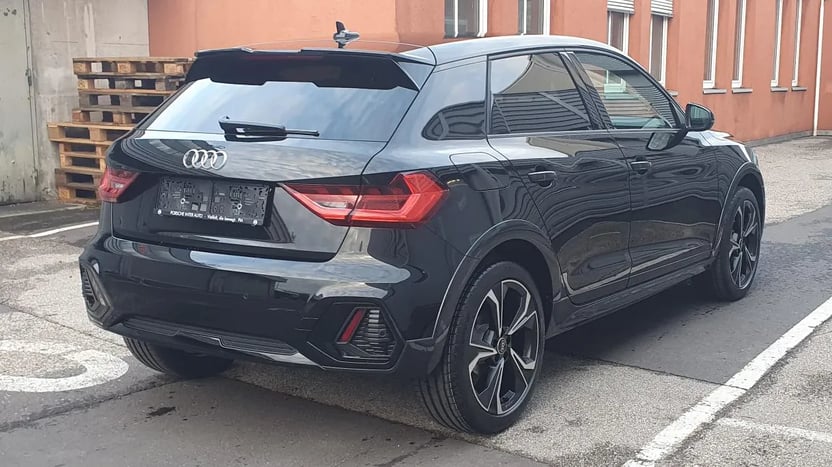 Bild eines A1 allstreet 30 TFSI intense
