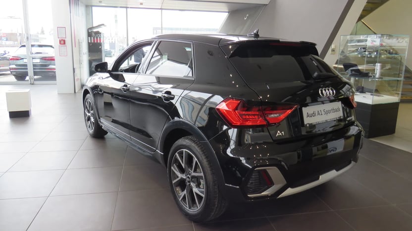 Bild eines A1 allstreet 30 TFSI intense