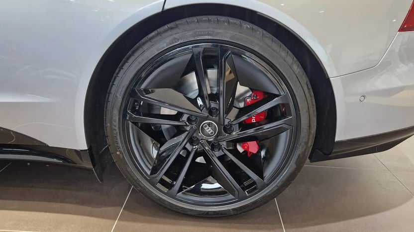 Bild eines Audi S e-tron GT