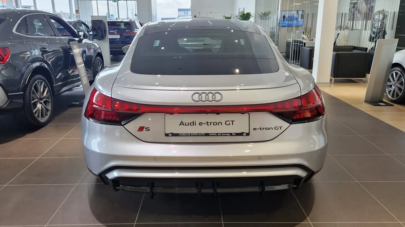 Bild eines Audi S e-tron GT