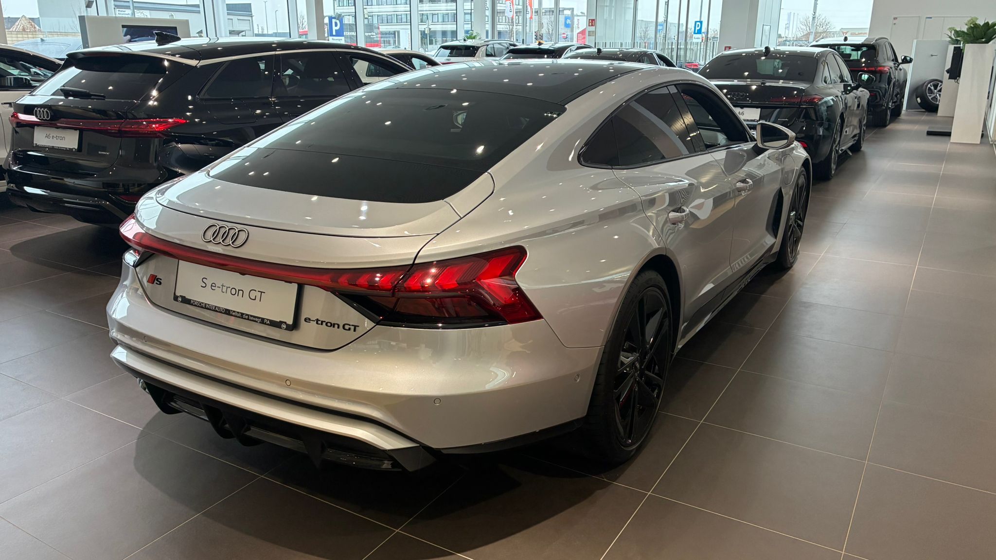 Bild eines Audi S e-tron GT