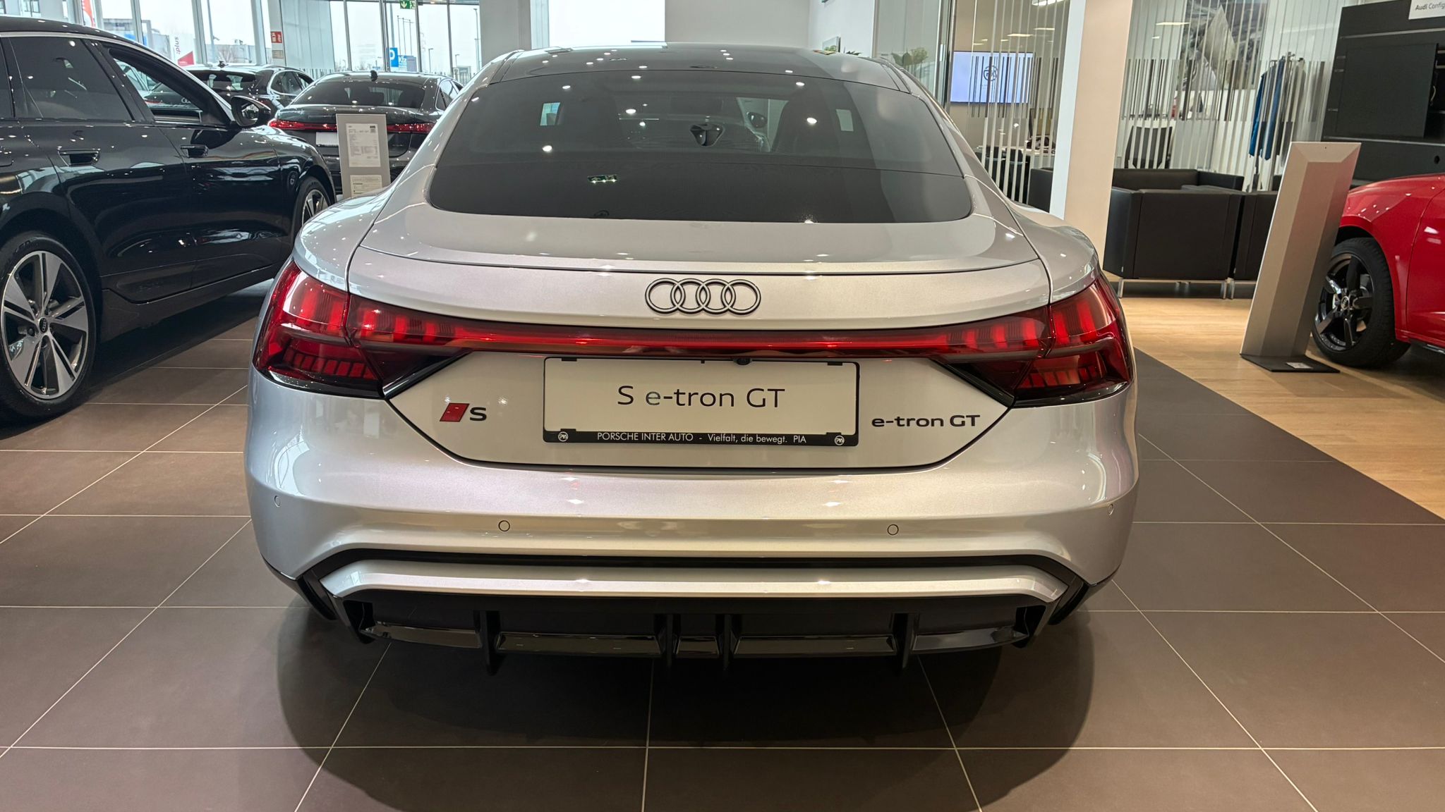 Bild eines Audi S e-tron GT