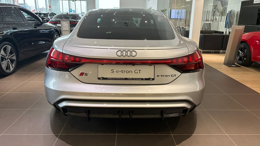 Bild eines Audi S e-tron GT