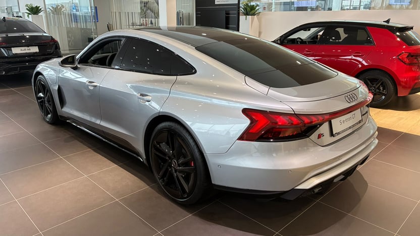 Bild eines Audi S e-tron GT