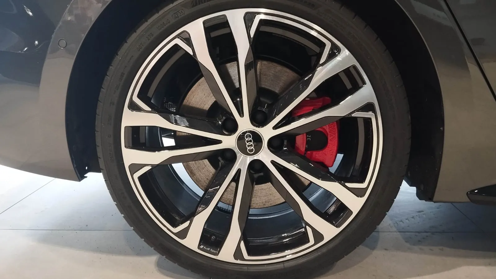 Bild eines A5 Avant e-hybrid quattro 270 kW