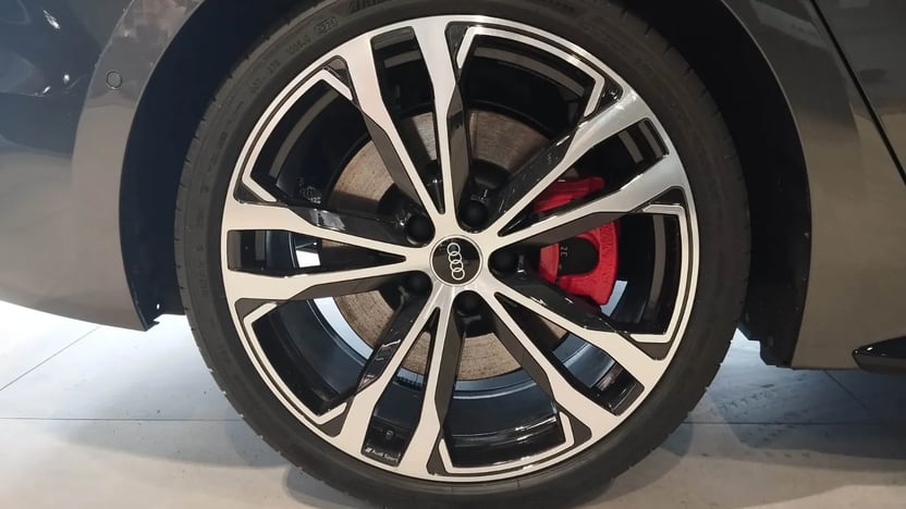 Bild eines A5 Avant e-hybrid quattro 270 kW