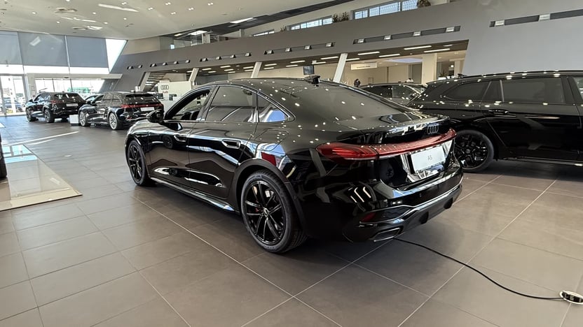 Bild eines A5 Limousine e-hybrid quattro 220 kW