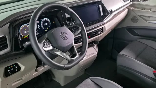 Bild eines Multivan Business TDI