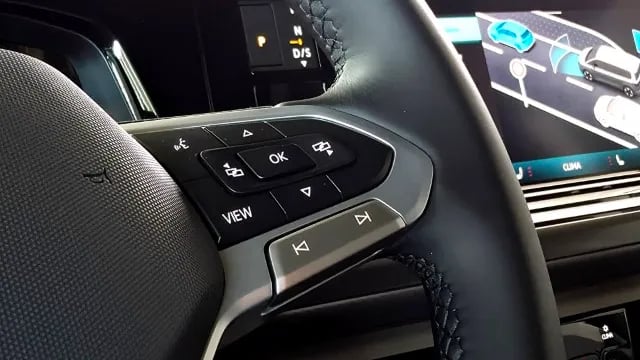 Bild eines Multivan Business ÜH eHybrid 180 kW 4M