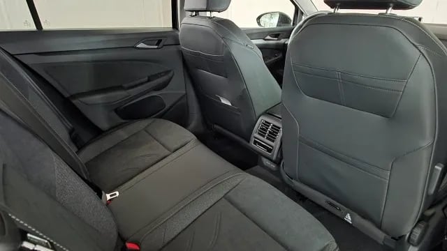 Bild eines Golf Variant Business TDI
