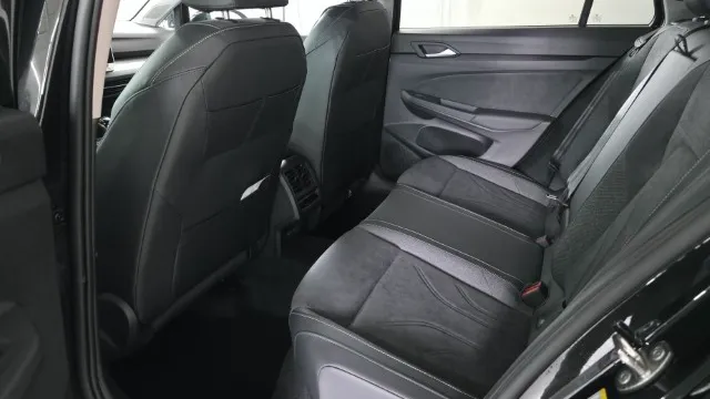 Bild eines Golf Variant Business TDI