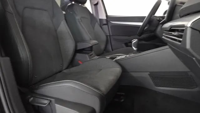 Bild eines Golf Variant Business TDI