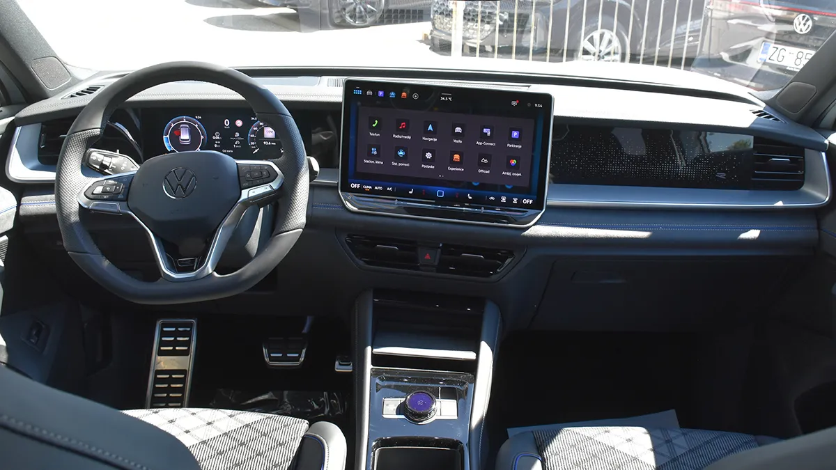 Slika Tayron R-Line Plus 2.0 TDI 4MOT 142 kW