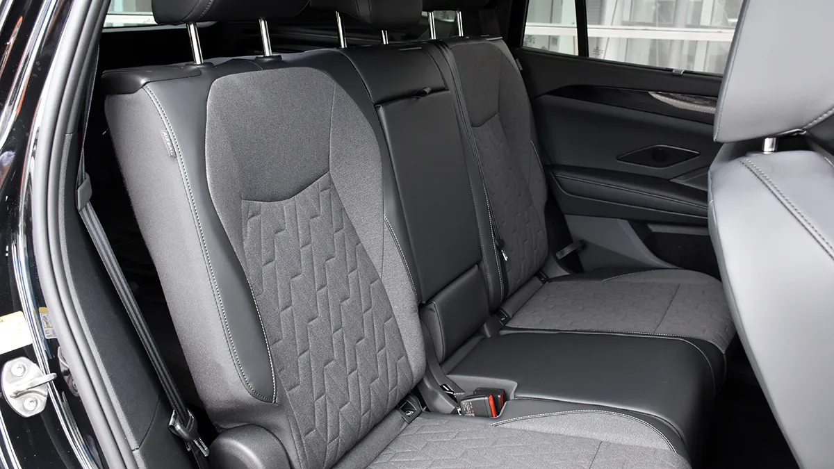 Slika Tayron Life Plus 2.0 l TDI 4MOT 142 kW