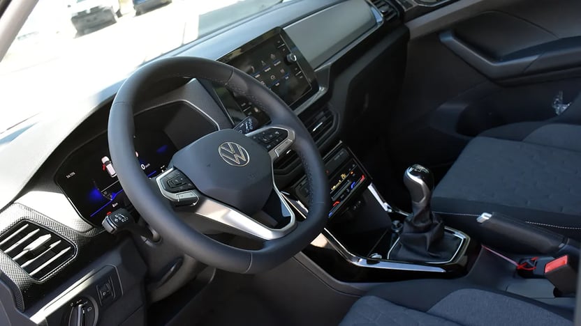 Slika T-Cross Life Plus 1.0 l TSI OPF 85 kW