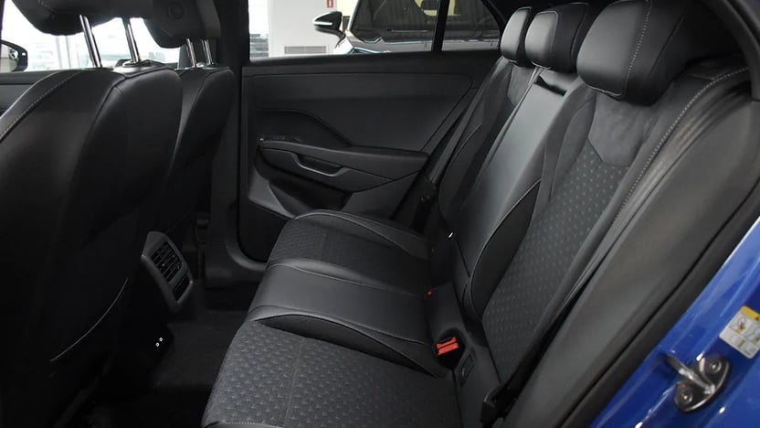 Slika T-Roc R-Line 1.5 eTSI 110 kW(150 PS) DSG