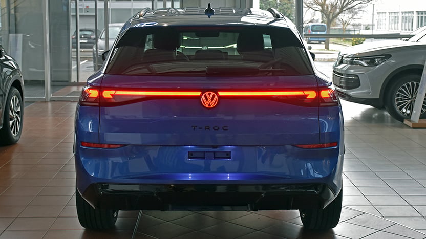 Slika T-Roc R-Line 1.5 eTSI 110 kW(150 PS) DSG
