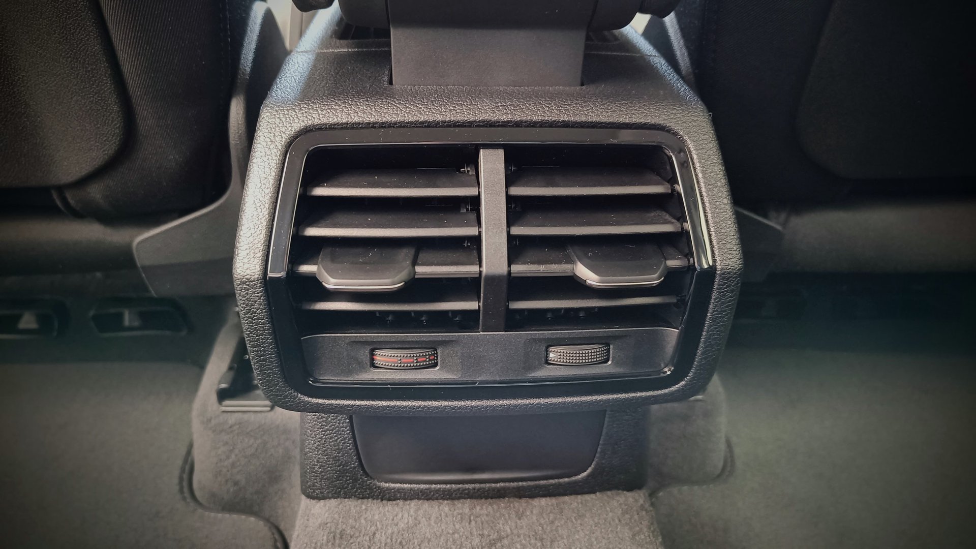 Q3 Advanced 35 TFSI 110kW