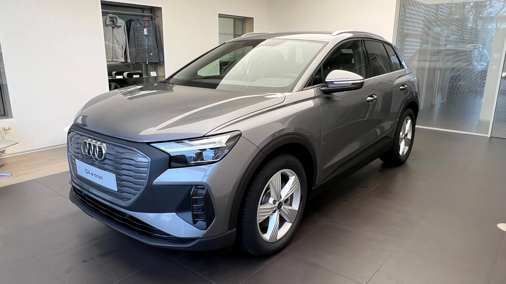 Q4 40 e-tron 150 kW
