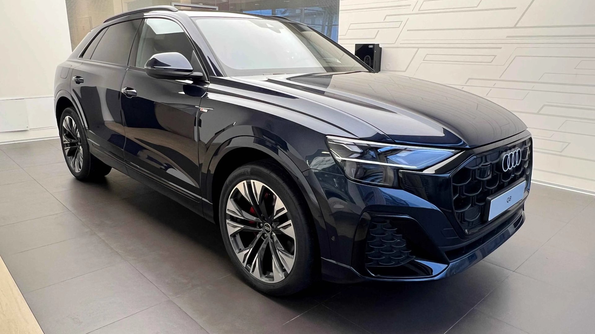 Audi Q8 SUV