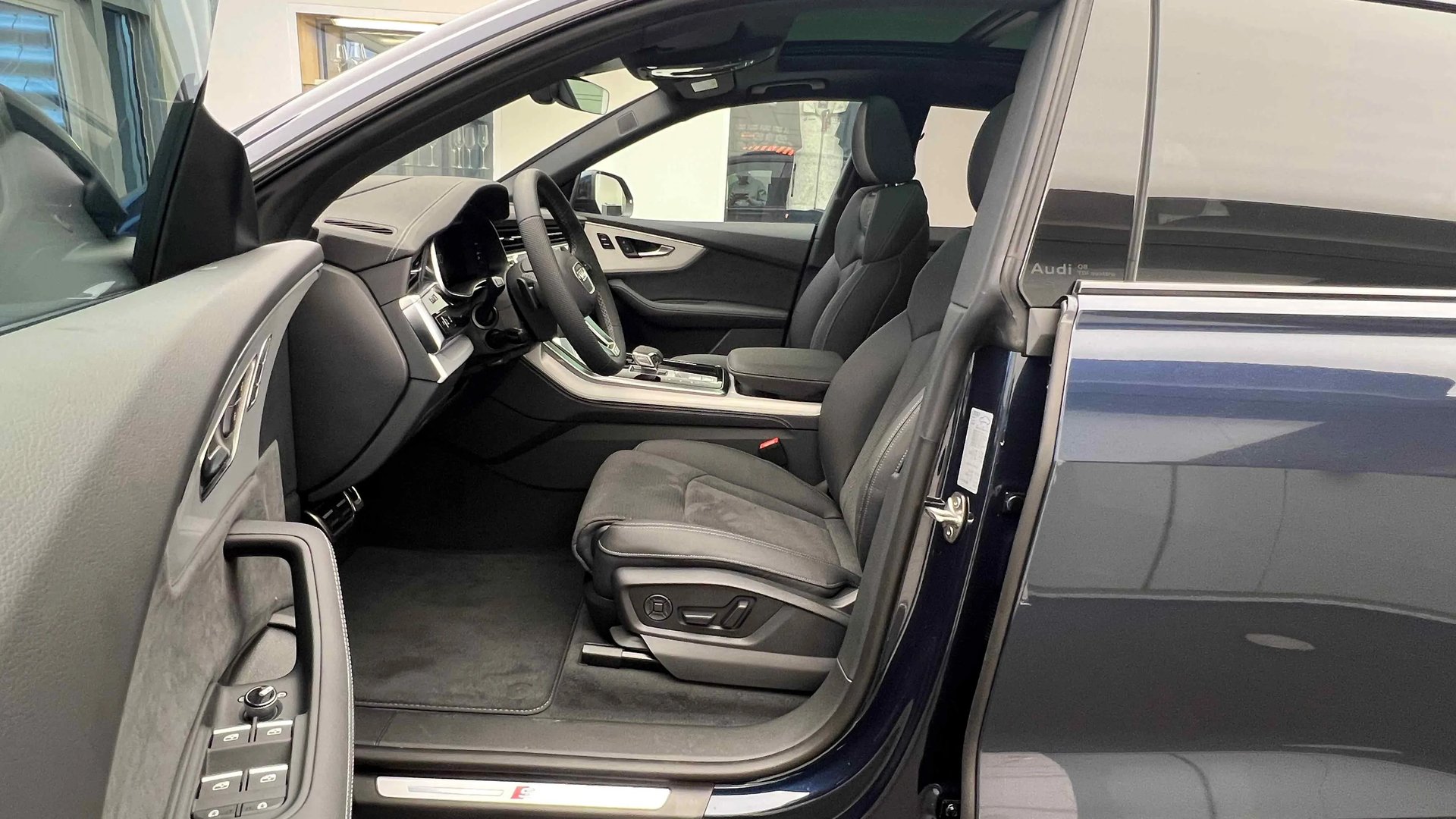 Audi Q8 SUV