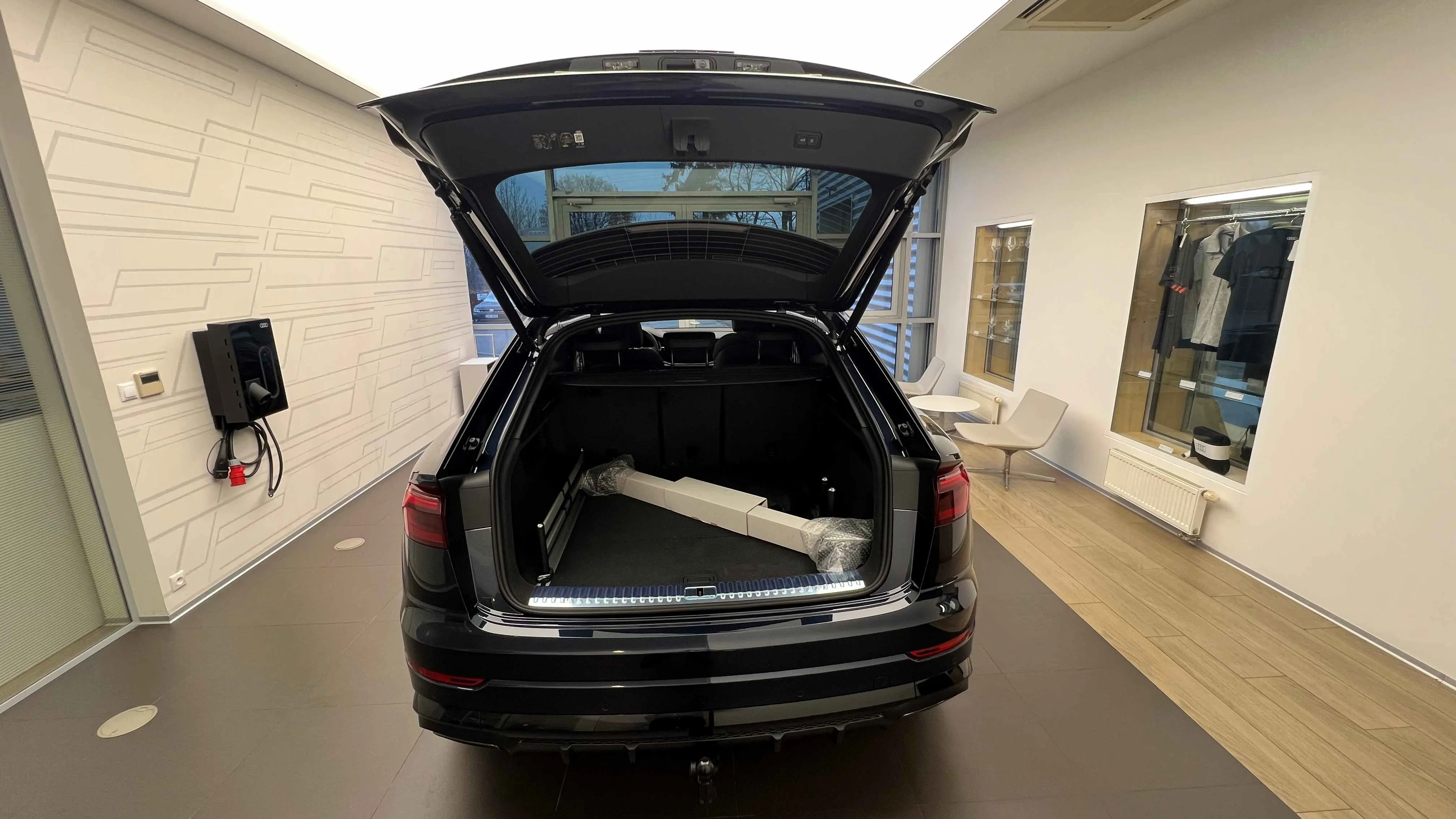 Obrázek Q8 SUV 50 TDI quattro