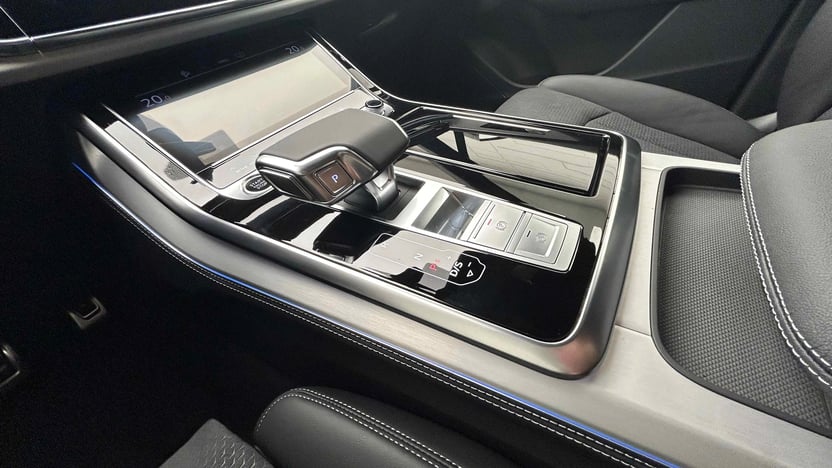 Obrázek Q7 SUV S line 50 TDI quattro