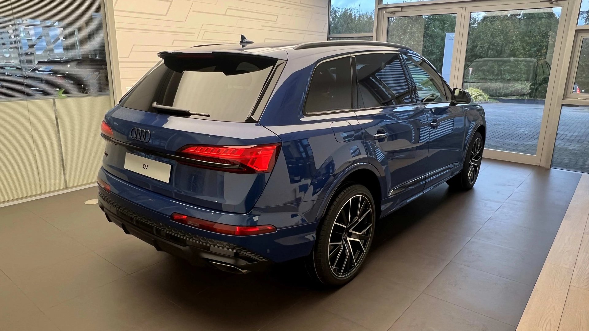 Q7 SUV S line 50 TDI quattro