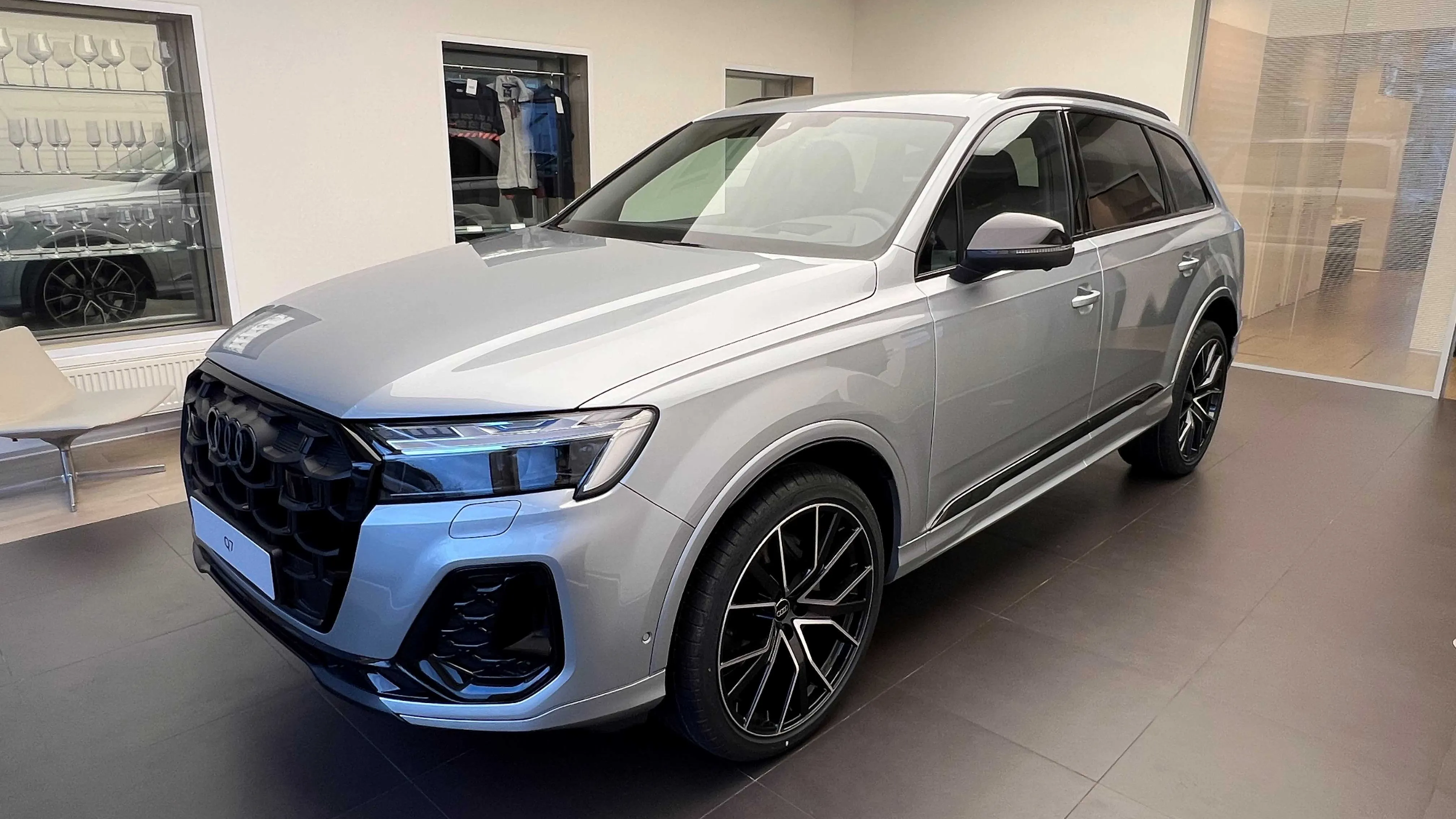 Obrázek Q7 SUV S line 50 TDI quattro