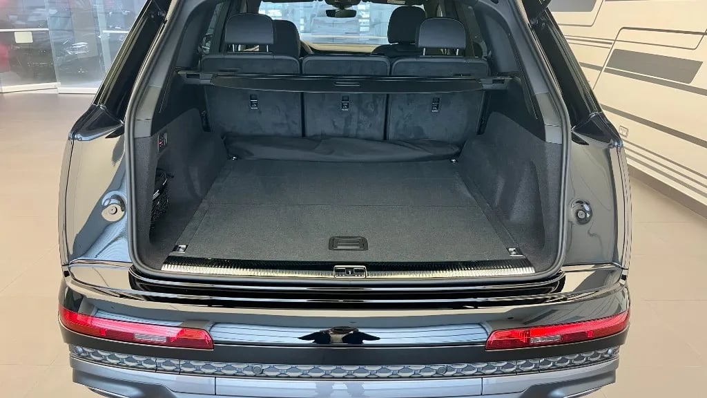 Q7 SUV S line 50 TDI quattro
