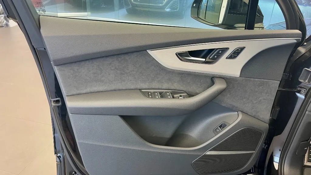 Q7 SUV S line 50 TDI quattro