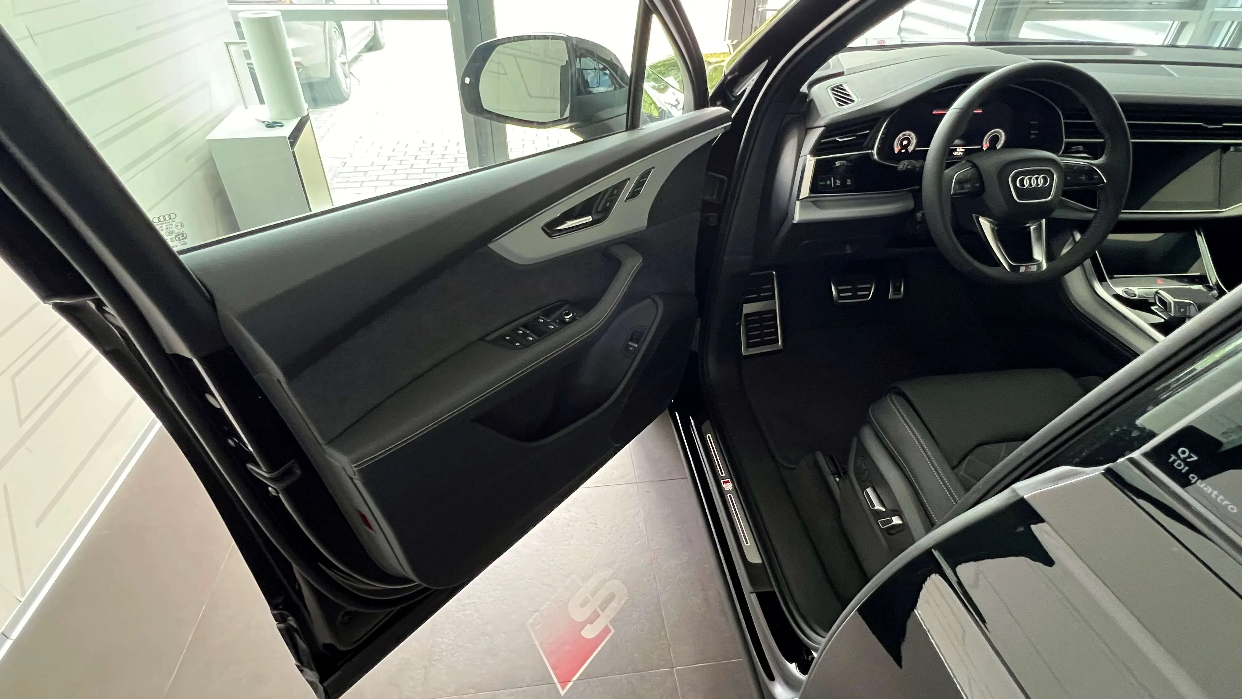 Obrázek Q7 SUV S line 50 TDI quattro