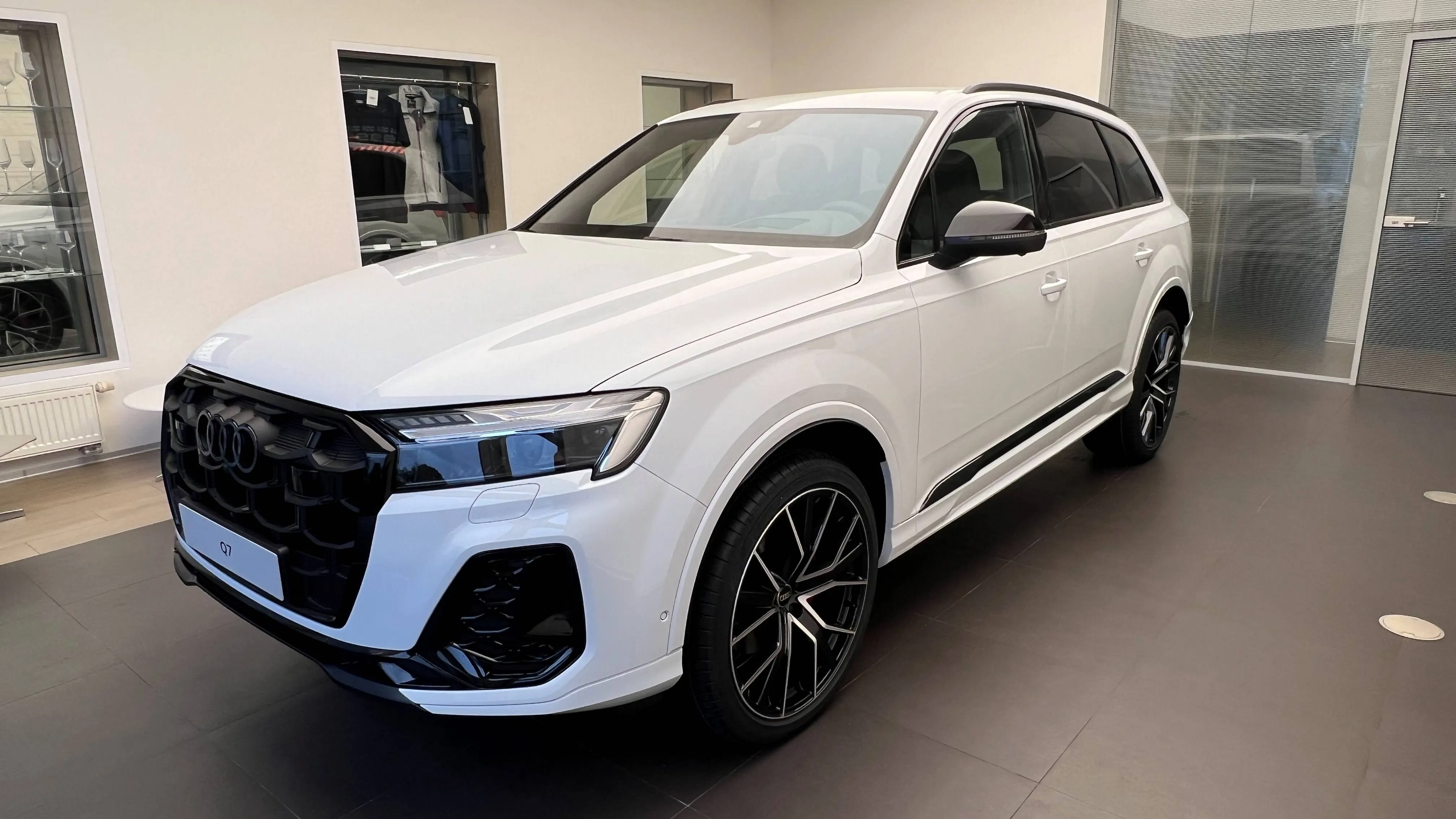 Obrázek Q7 SUV S line 50 TDI quattro