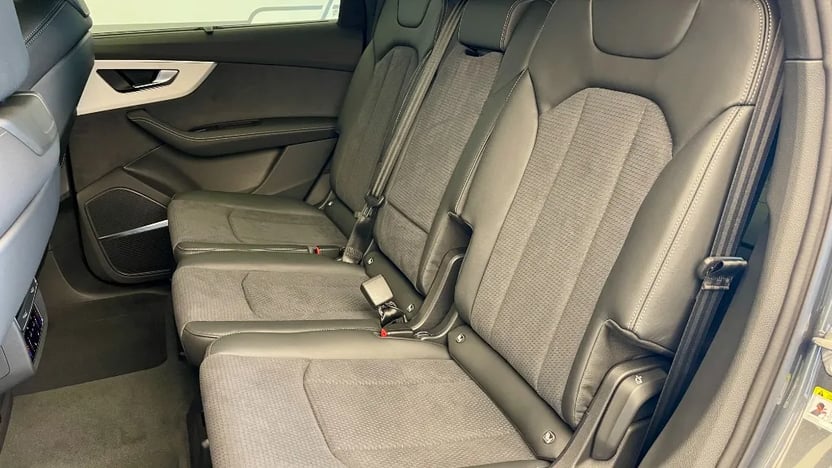 Obrázek Q7 SUV S line TFSI 250kW quattro