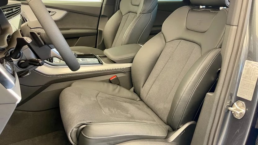 Obrázek Q7 SUV S line TFSI 250kW quattro
