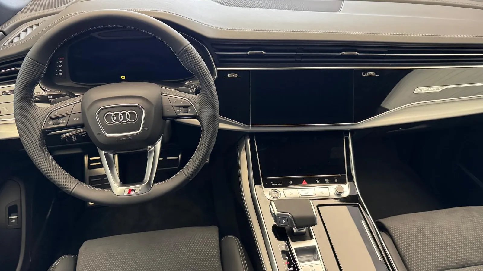 Audi Q8 SUV