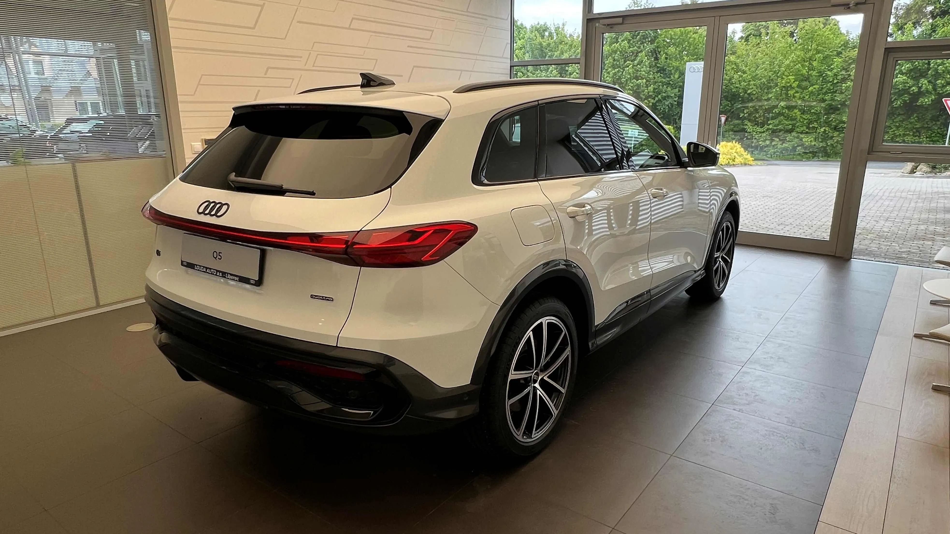 Obrázek Q5 TDI 150kW quattro STR