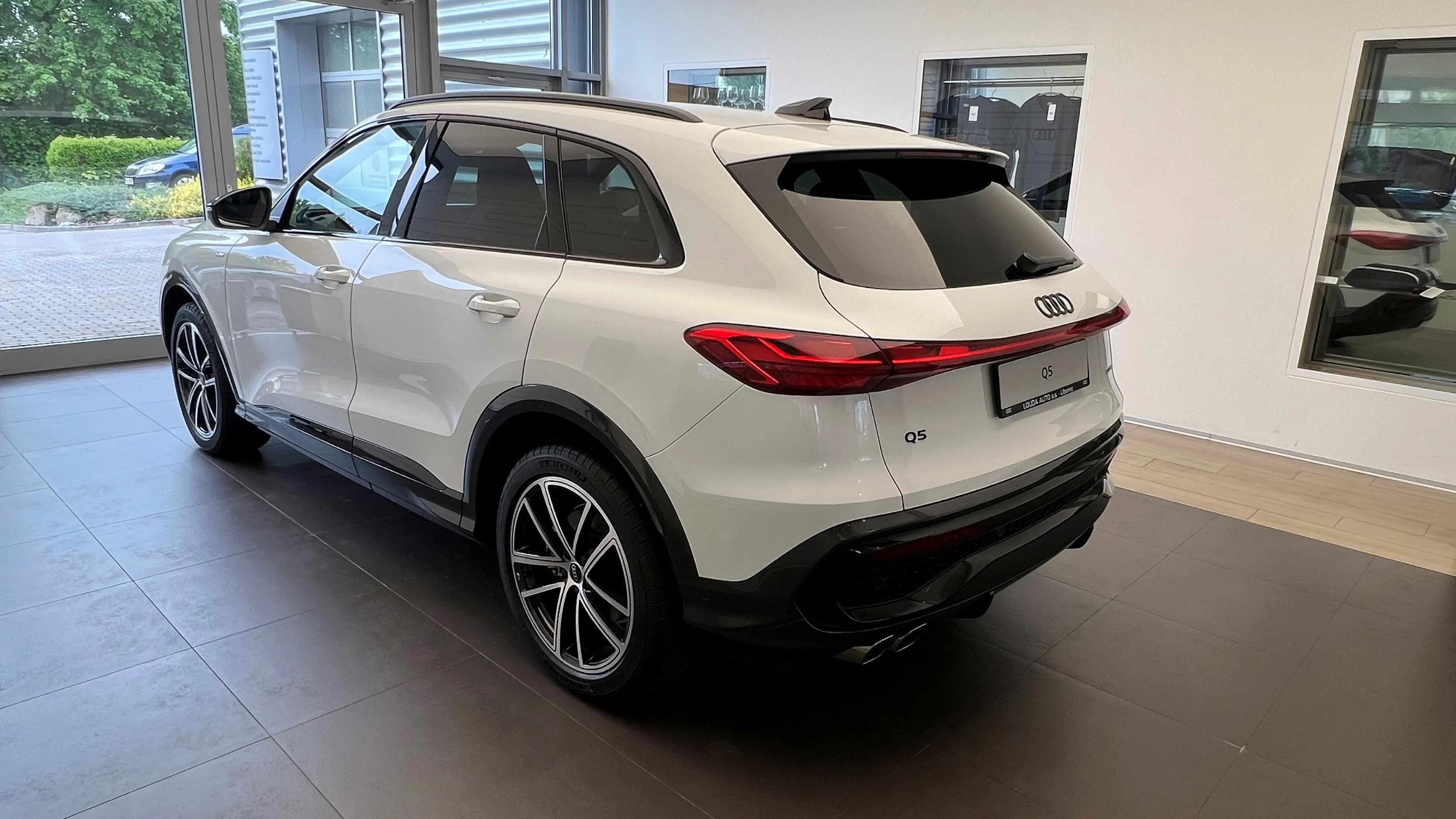 Obrázek Q5 TDI 150kW quattro STR