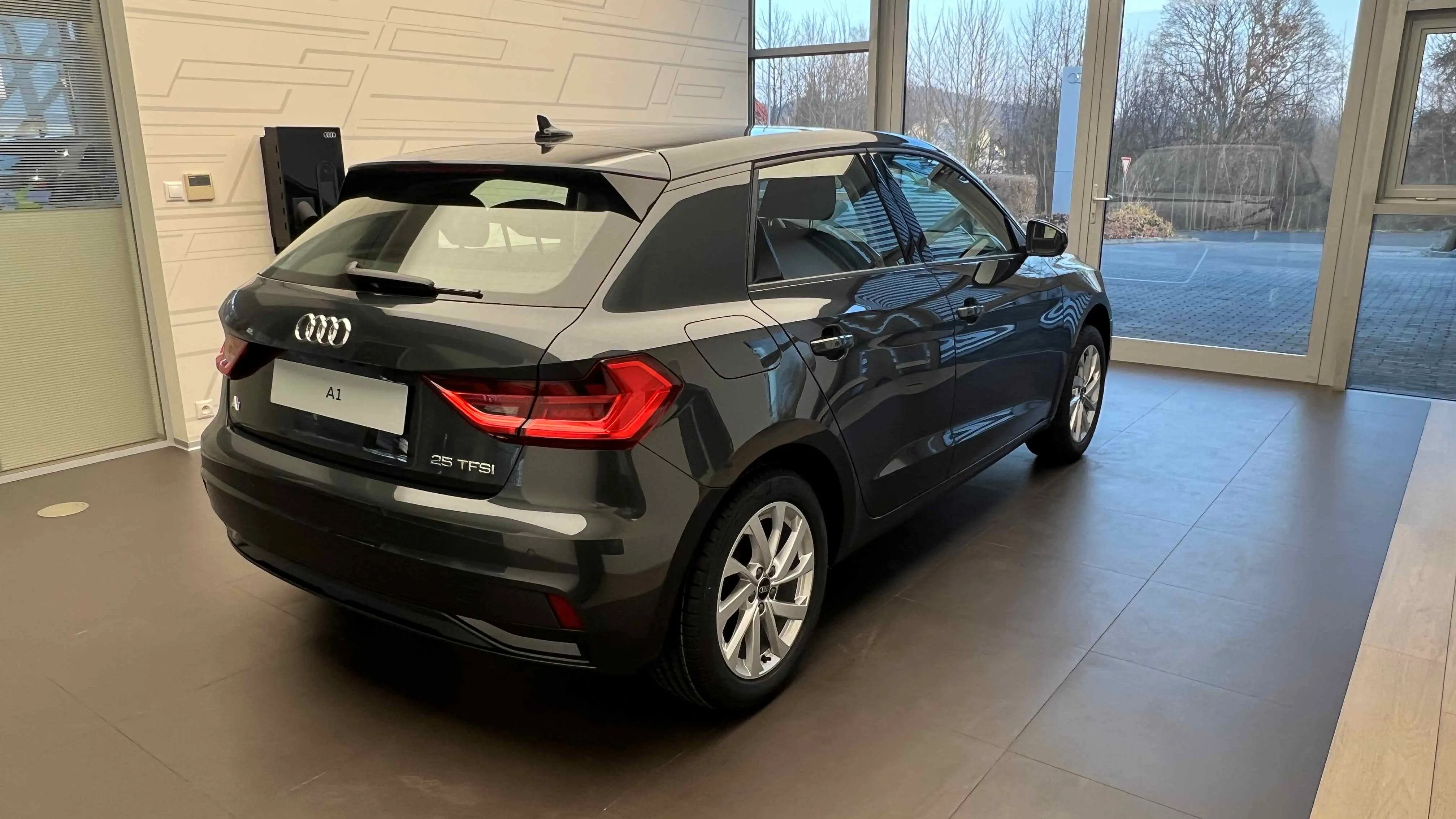 Obrázek A1 Sportback Advanced 25 TFSI 70 kW