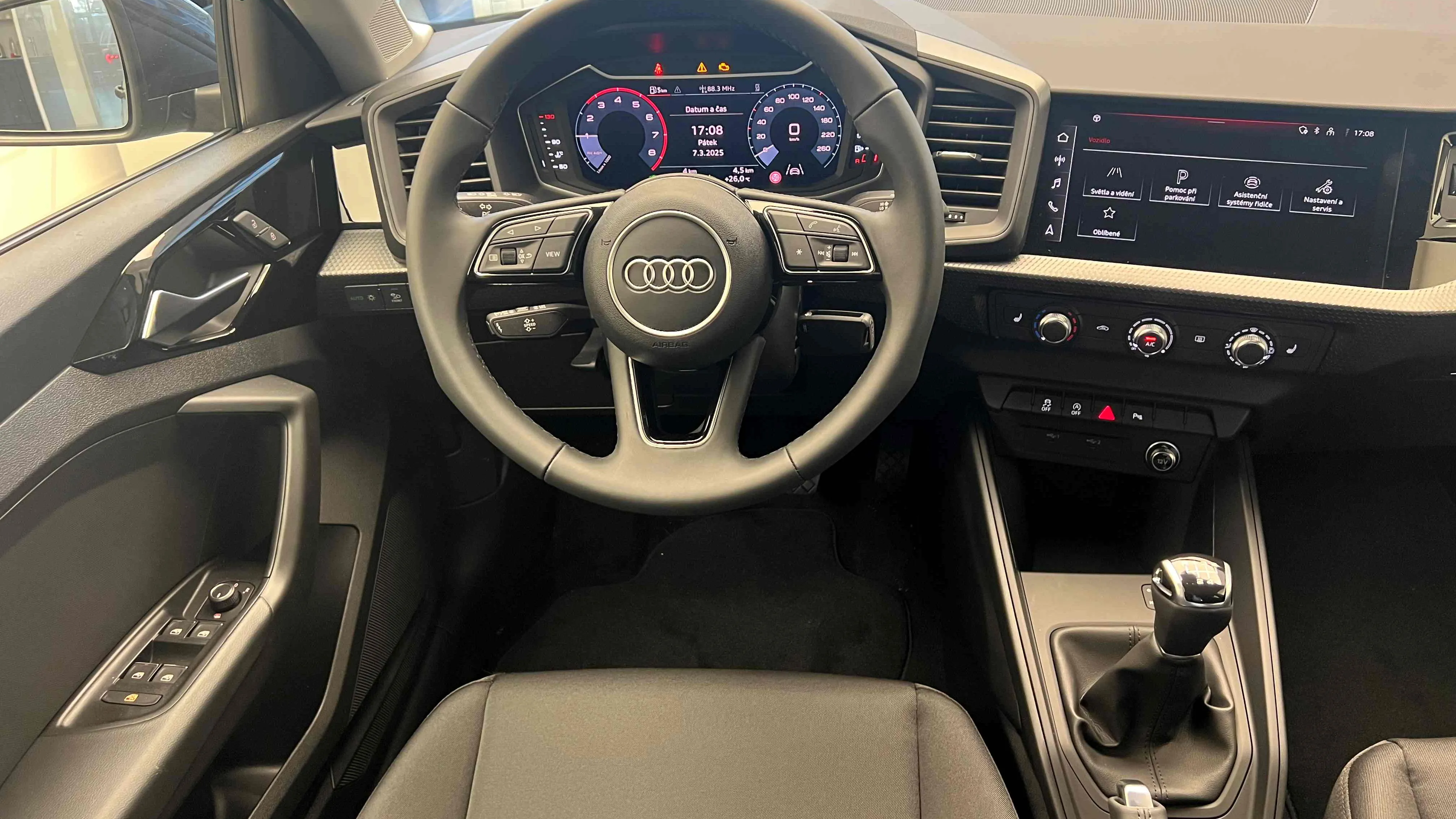 Obrázek A1 Sportback Advanced 25 TFSI 70 kW