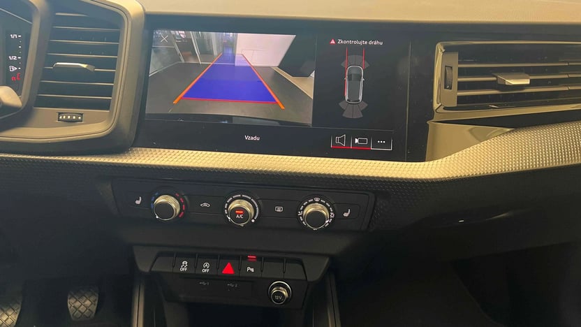 Obrázek A1 Sportback Advanced 25 TFSI 70 kW