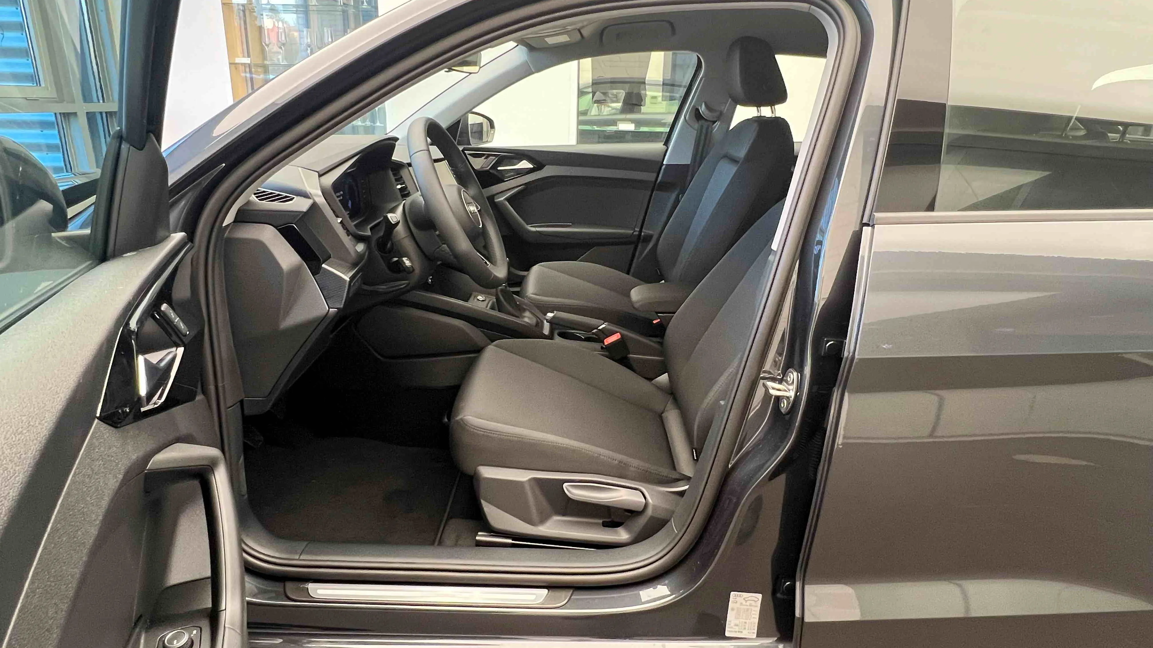 Obrázek A1 Sportback Advanced 25 TFSI 70 kW