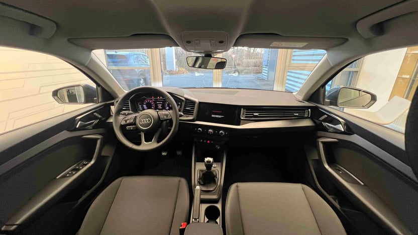 Obrázek A1 Sportback Advanced 25 TFSI 70 kW