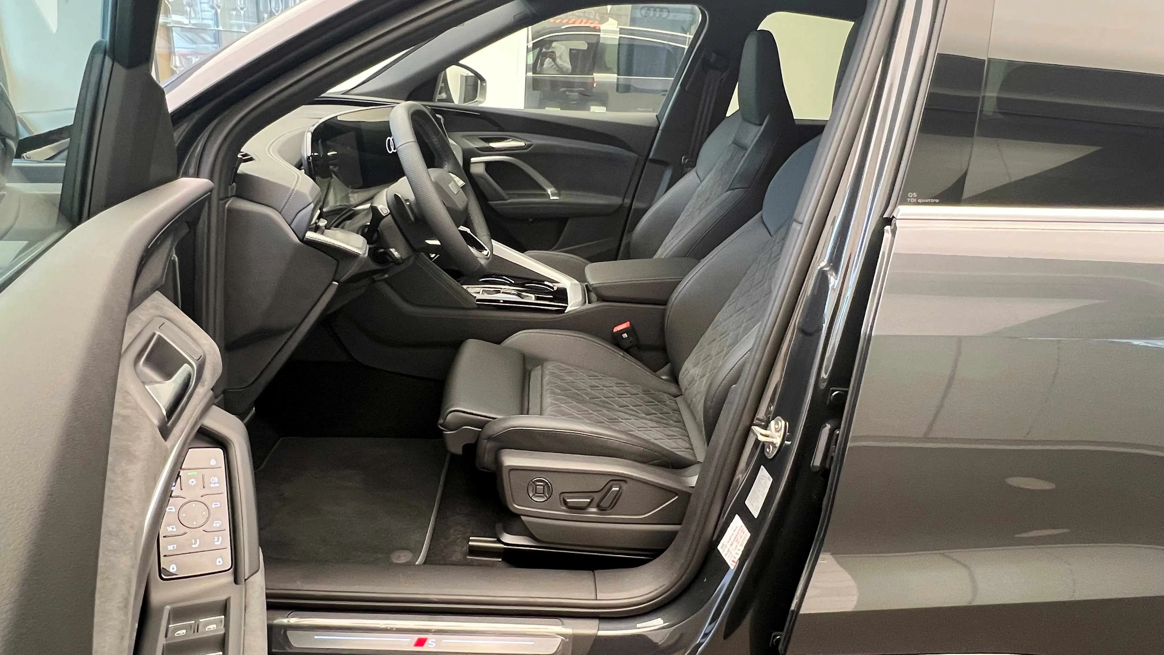 Obrázek Q5 TDI 150kW quattro STR