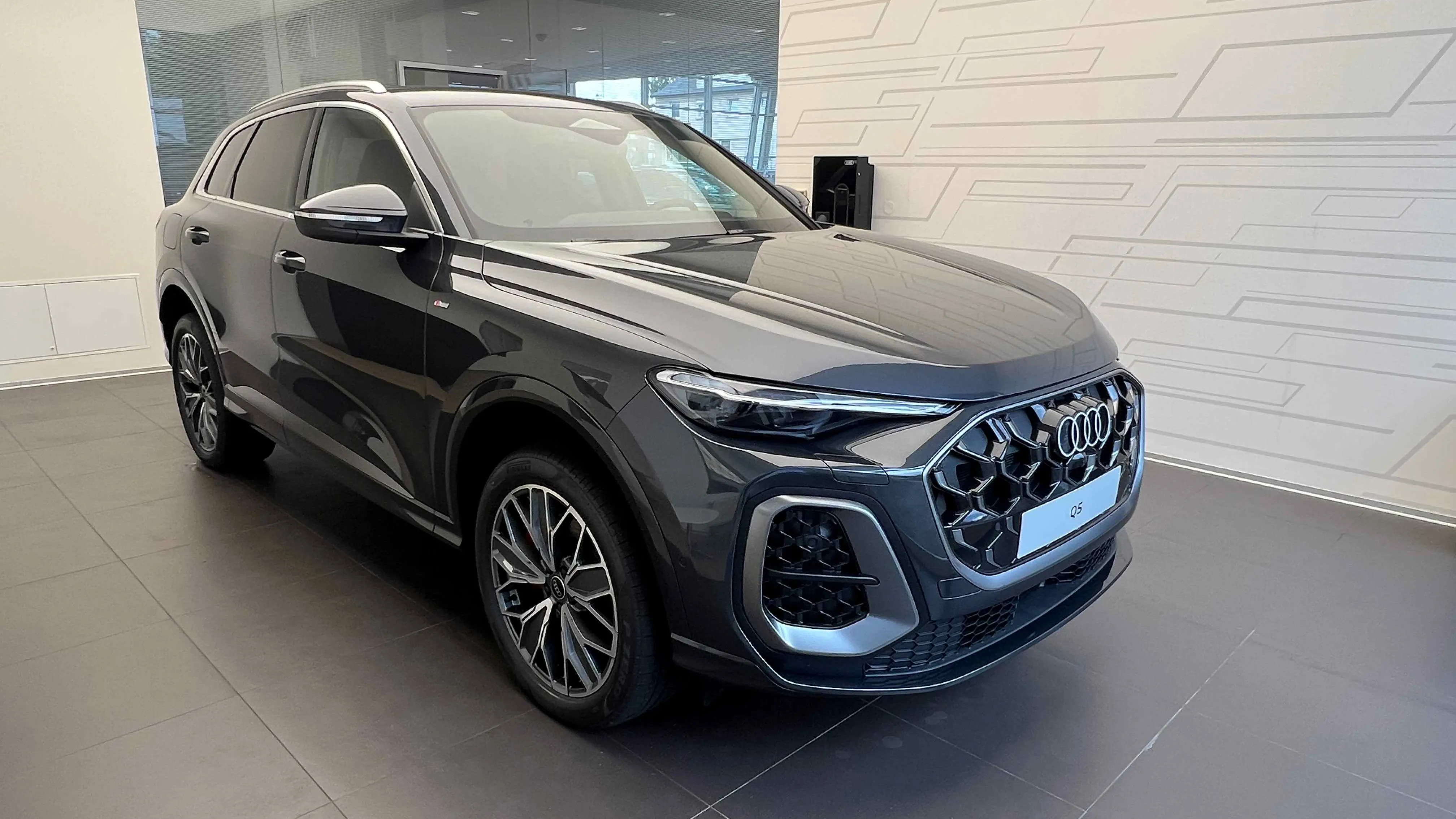 Obrázek Q5 TDI 150kW quattro STR