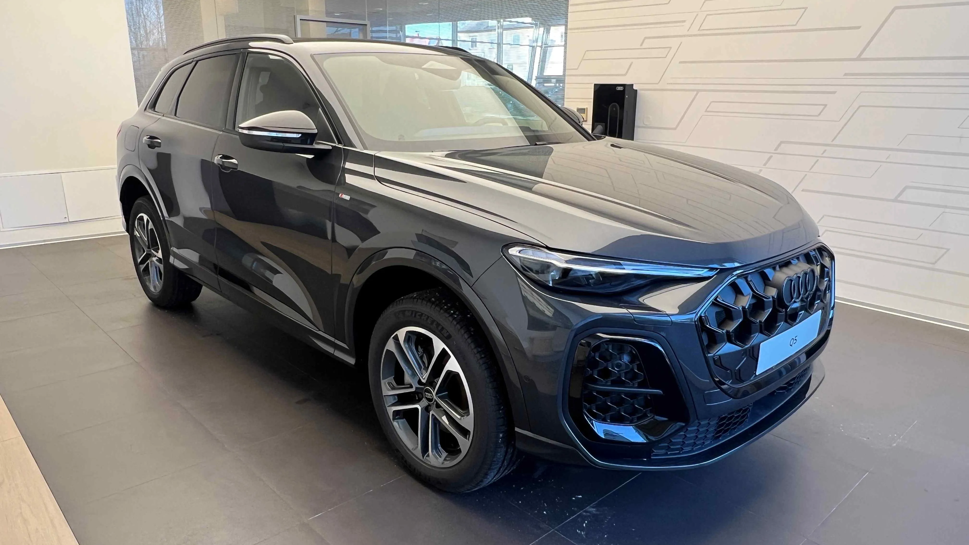 Obrázek Q5 TFSI quattro 150 kW