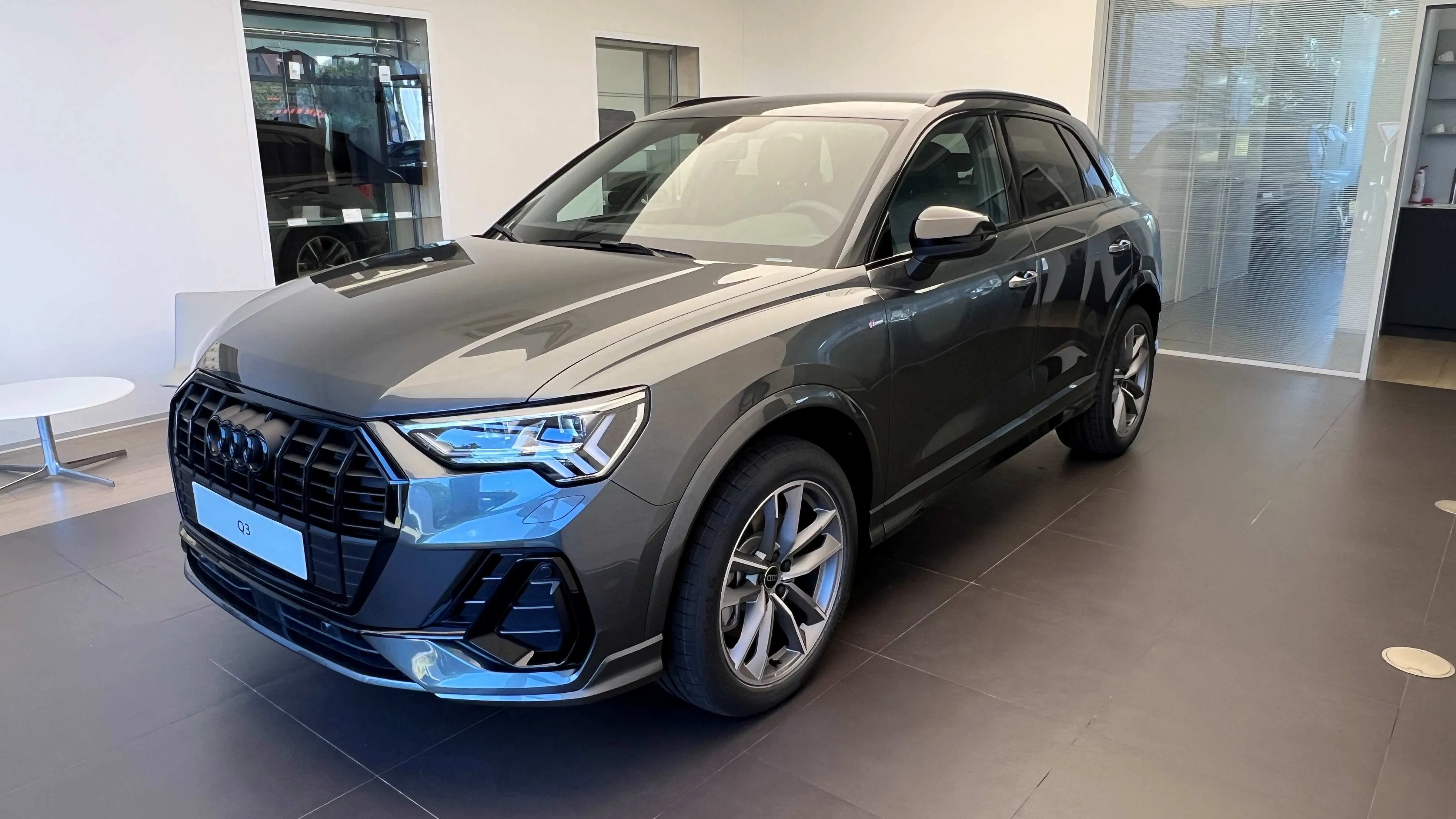 Obrázek Q3 S line 40 TFSI 140 kW q
