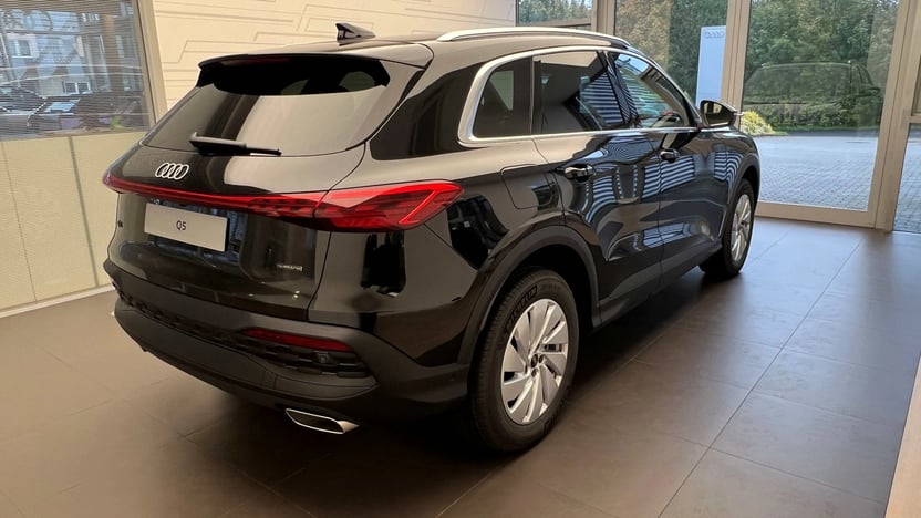 Obrázek Q5 TFSI 150kW quattro STR