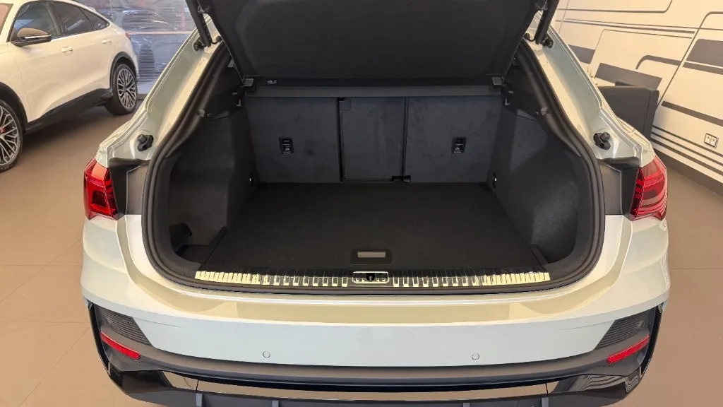 Obrázek Q3 SB S line 40 TDI 142 kW q